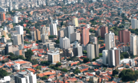 Invista em Conhecimento: Recursos Educacionais do Deriv ao seu Alcance